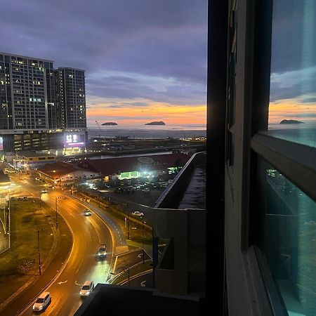 Botiza Suites At Jesselton Quay 코타키나발루 객실 사진