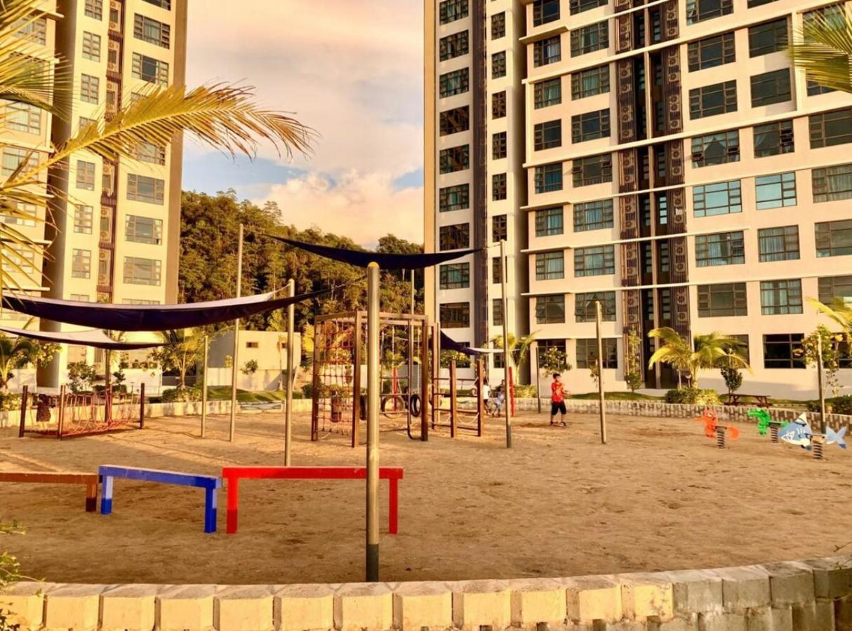 Botiza Suites At Jesselton Quay 코타키나발루 외부 사진